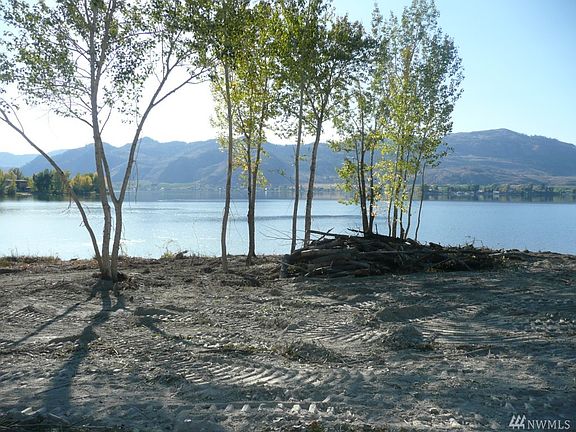3rd image of 372 Tbd Eastlake Rd