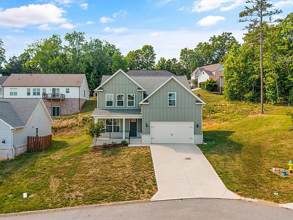 3rd image of 8137 Chapel Hill Ln
