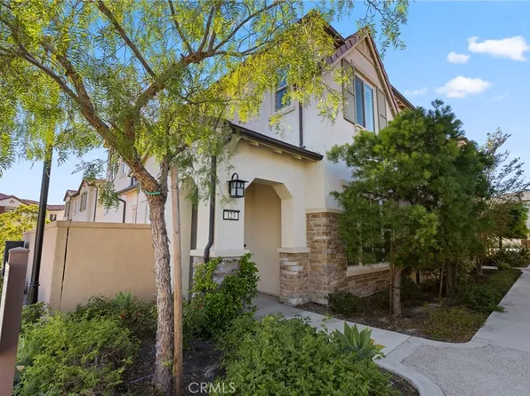 123 Primrose Dr, Lake Forest, CA 92610