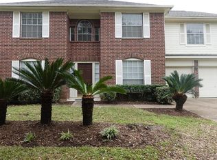 202 Scarlet Maple Dr, Sugar Land, TX 77479
