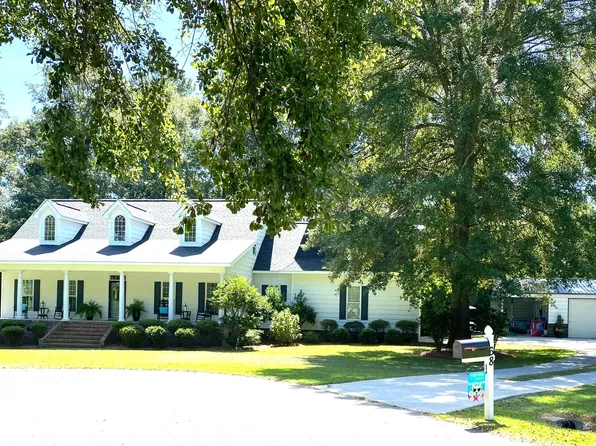 68 E Dasher Street, Whiteville, NC 28472