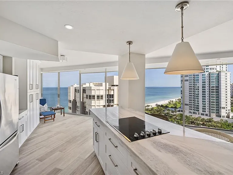 4041 Gulf Shore Blvd N #1805 — Photo 1
