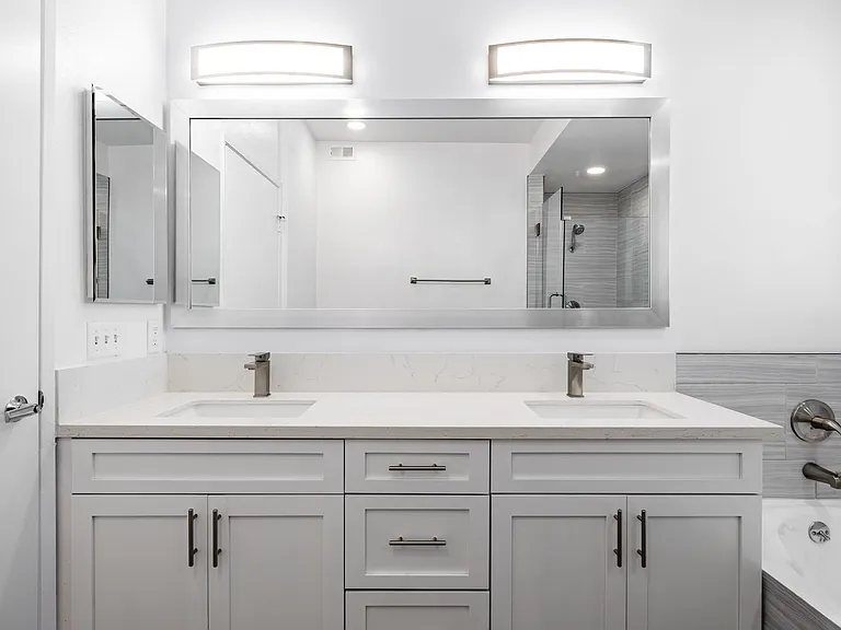 4532 Murietta Ave — Photo 13