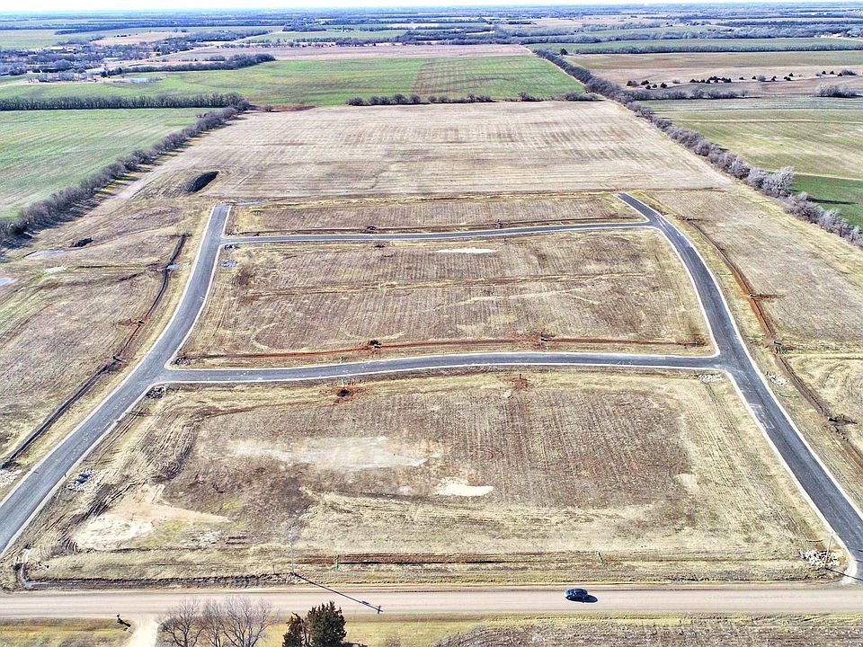 2nd image of 3761 S Jama St