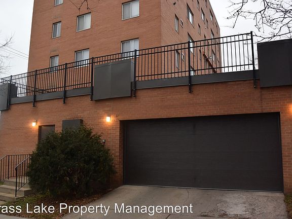 2nd image of 2915 W 50th St APT 601