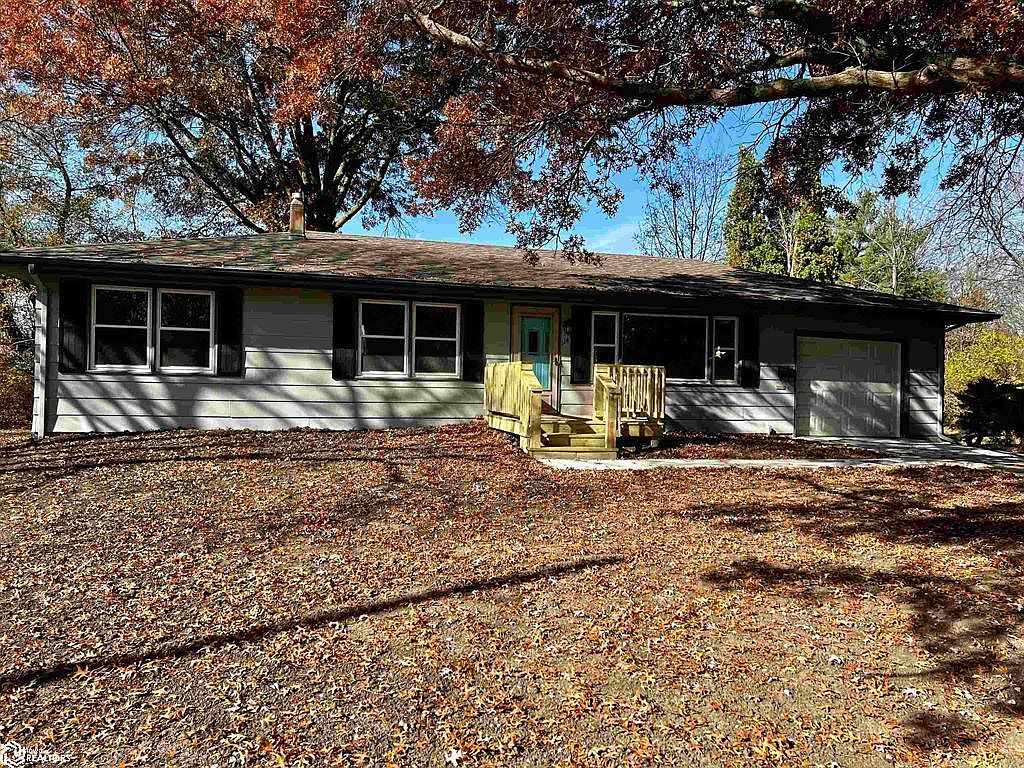 314 N Silver St, Lamoni, IA 50140 Zillow