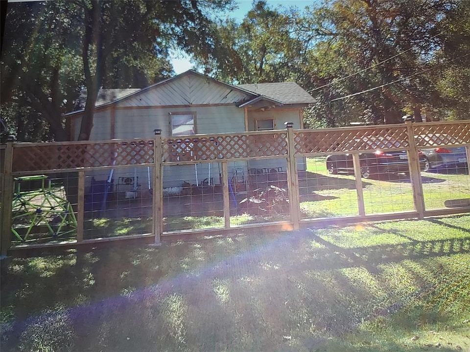 1st image of 2506 Fairbanks St