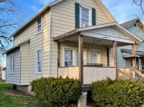 1032 Roosevelt St, Fremont, OH 43420