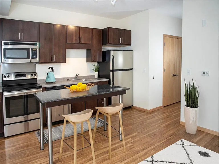 Third North Apartments — Photo 16