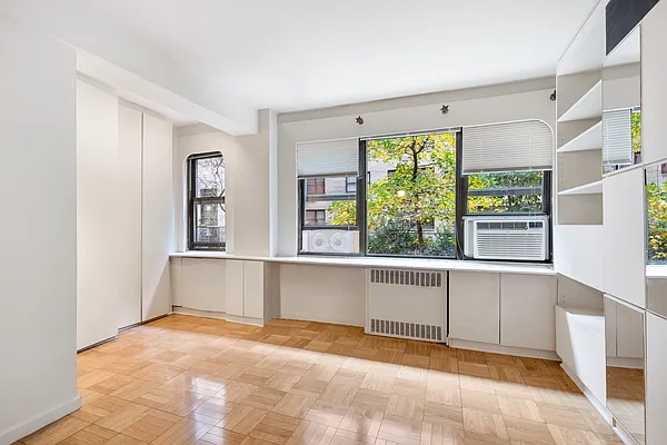 Sold by Compass | media 4