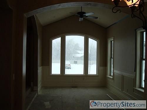 3rd image of 7043 Iron Blossom Ln