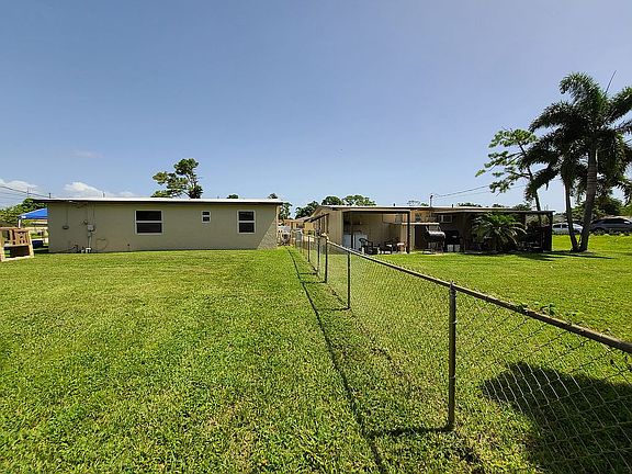 5th image of 4960 McConnell St