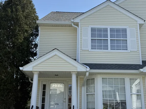 180 Turn Of River Road #13A, Stamford, CT 06905