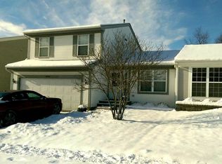 2248 Masters Ln, Round Lake Beach, IL 60073