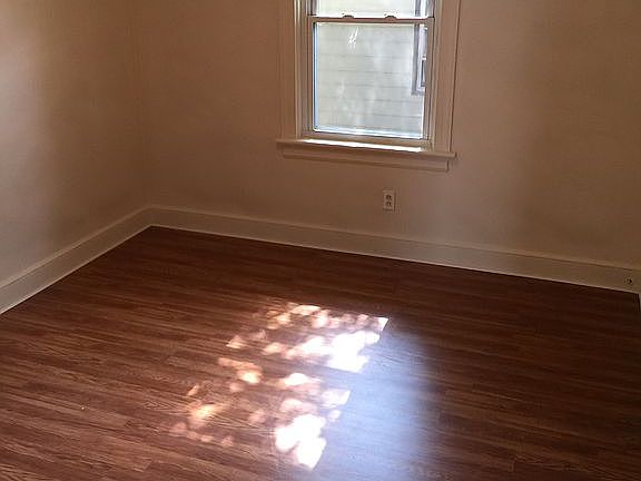 Beautiful laminate throughou