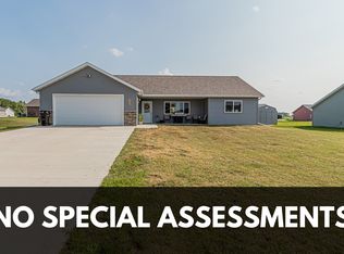 308 Sunset Ln, Lake Park, MN 56554