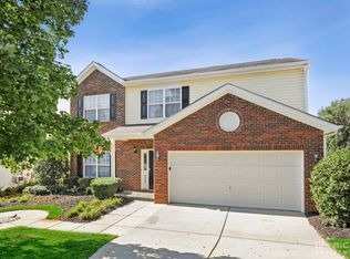 2304 Marthas Ridge Dr, Statesville, NC 28625