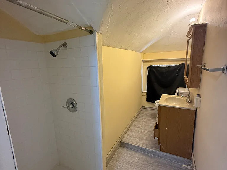 207 Bradford St #D — Photo 3