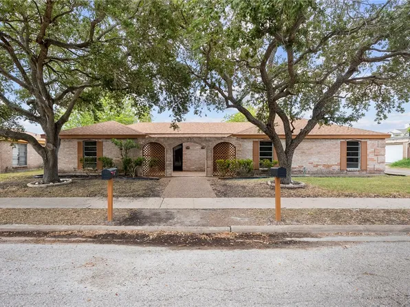 5009 Wingfoot Ln #B, Corpus Christi, TX 78413