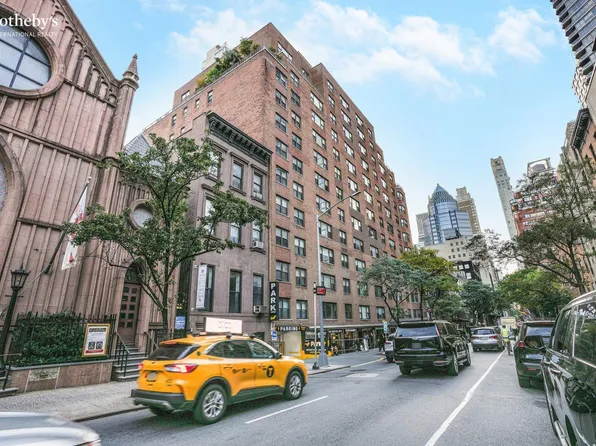 220 East 60th Street image 8 of 8