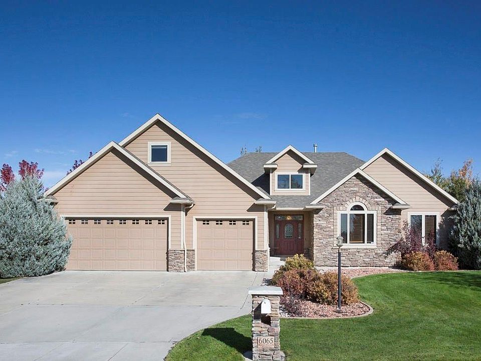 1st image of 6065 Sandalwood Dr