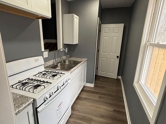 5th image of 1608 Mondamin Ave #1614