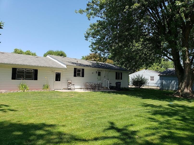2nd image of 5781 Springfield Ave