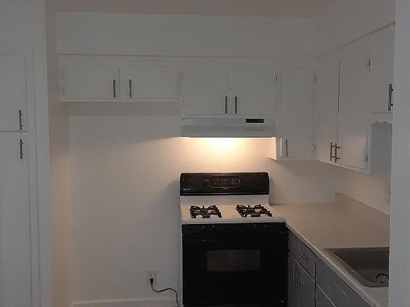 3rd image of 3715 Norwood Ave APT D