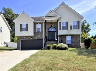 1292 Viewmont Dr, Clarksville, TN 37040