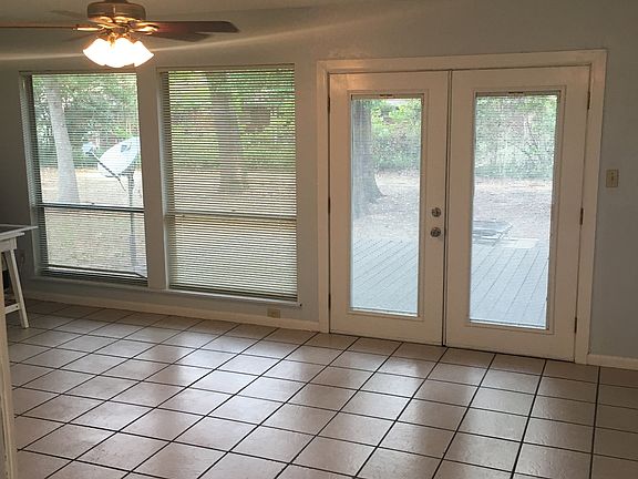 3rd image of 3030 SW 2nd Ave