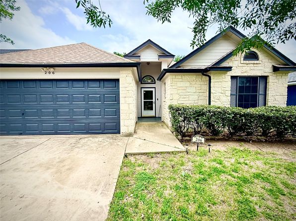 206 Sunshadow Dr