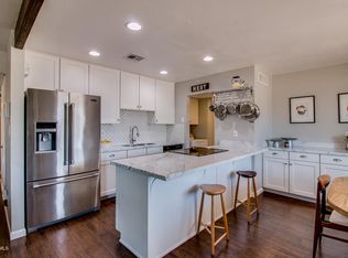 2242 E Paradise Dr, Phoenix, AZ 85028