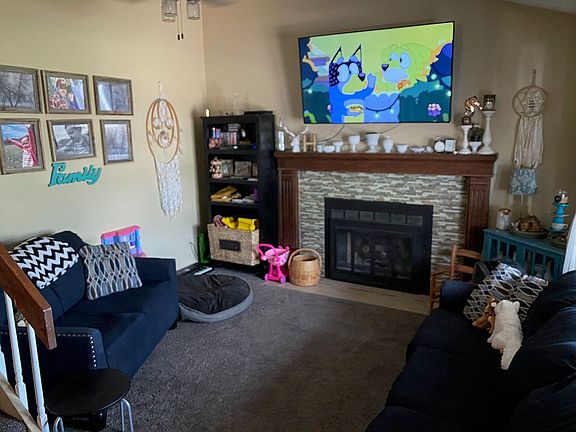 Living room with new carpet