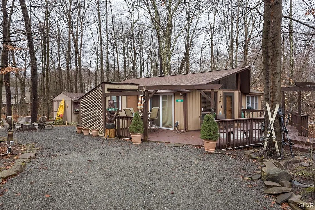 204 Muskwink Dr photo 1