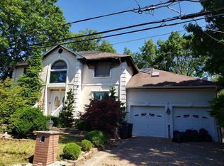 1948 Pinemeadow Ave, Toms River, NJ 08753