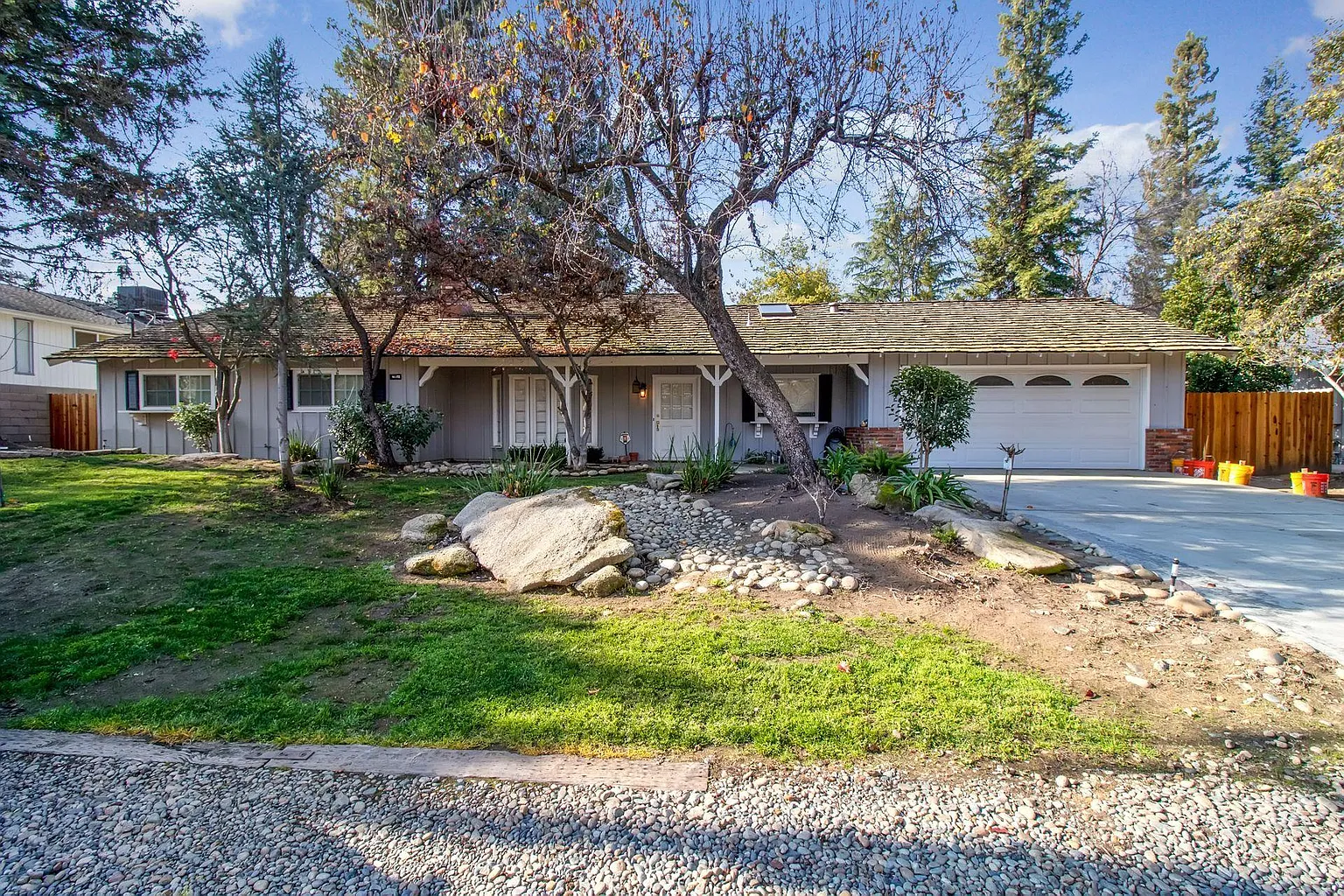129 Trout Lake Drive photo 1