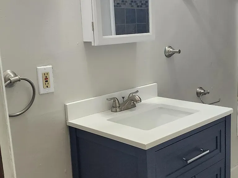 920 Reservoir Ave — Photo 33