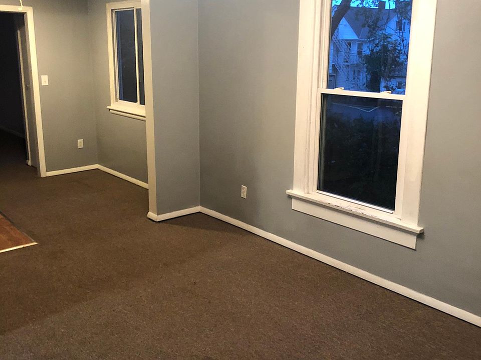 1st image of 24 Marshall Ave APT 3