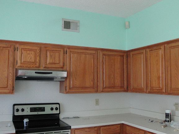 5th image of 1344 Maywood Ct