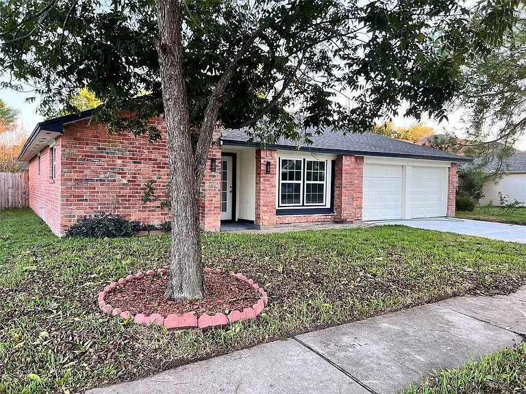 19739 Moonhollow Dr — Photo 26