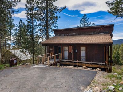 295 Bend Ave, Kings Beach, CA, 96143