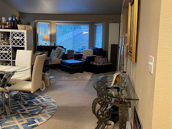 4th image of 10012 NE 120th Ln APT D301