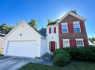 105 Trevor Ridge Dr, Holly Springs, NC 27540