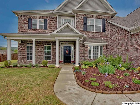 4th image of 4801 Pinebrook Ct