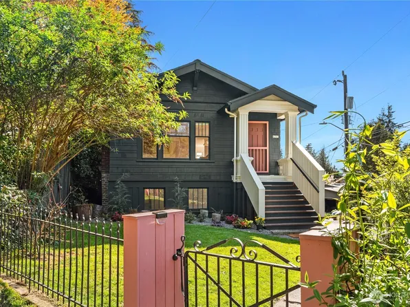 6753 47th Avenue SW, Seattle, WA 98136