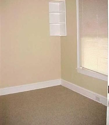 5th image of 2109 W 106th St