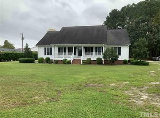 122 S Church St, Newton Grove, NC 28366