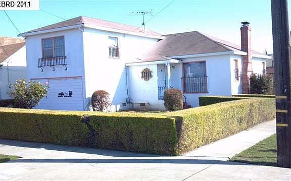 5th image of 2401 Roosevelt Ave