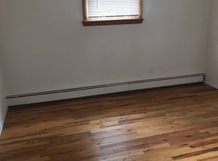 62 Valentine Ave FLOOR 1, Huntington, NY 11743