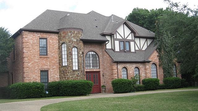 1st image of 709 S Cobblestone Ct